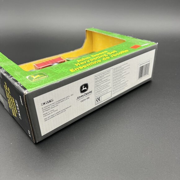 2002 ERTL JOHN DEERE HARVESTING SET 15014 - NEW - Picture 6 of 10